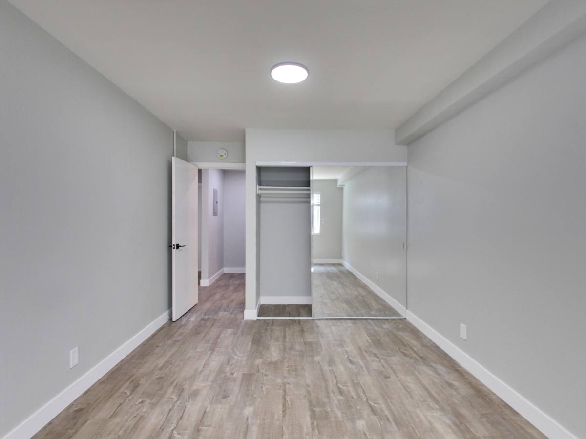 Apartment for rent at 41 Moss Ave #103, Oakland, CA 94610