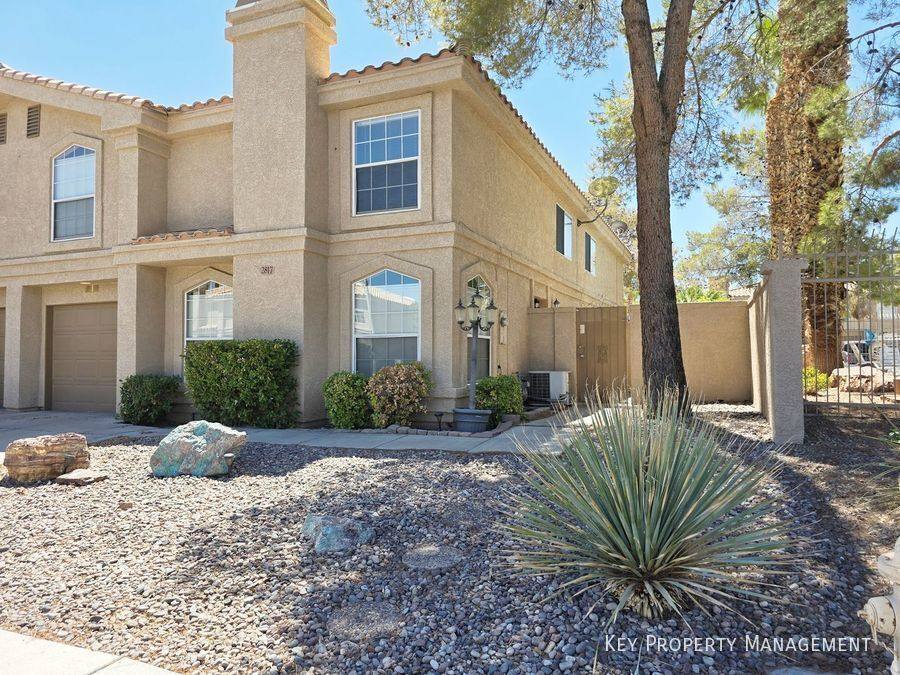 Townhouse for rent at 2817 Crystal Lantern Dr, Henderson, NV 89074