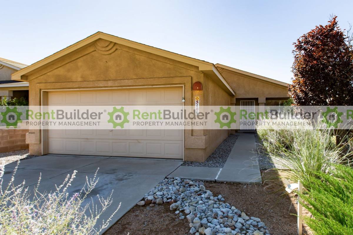 House for rent at 5106 Park Ridge Rd NW, Albuquerque, NM 87120