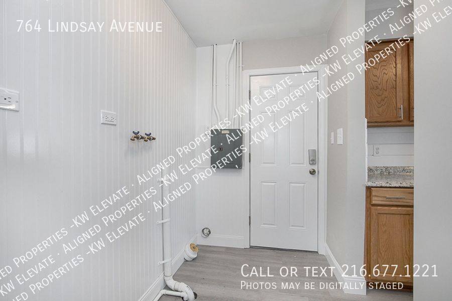 House for rent at 764 Lindsay Ave, Akron, OH 44306