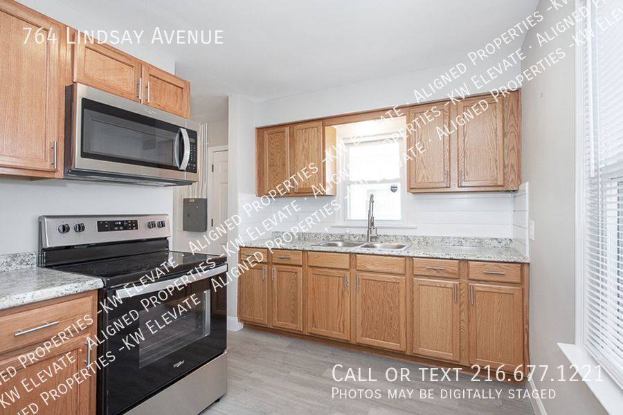 House for rent at 764 Lindsay Ave, Akron, OH 44306