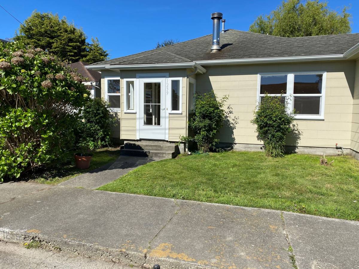 House for rent at 1239 Madison St, Ferndale, CA 95536