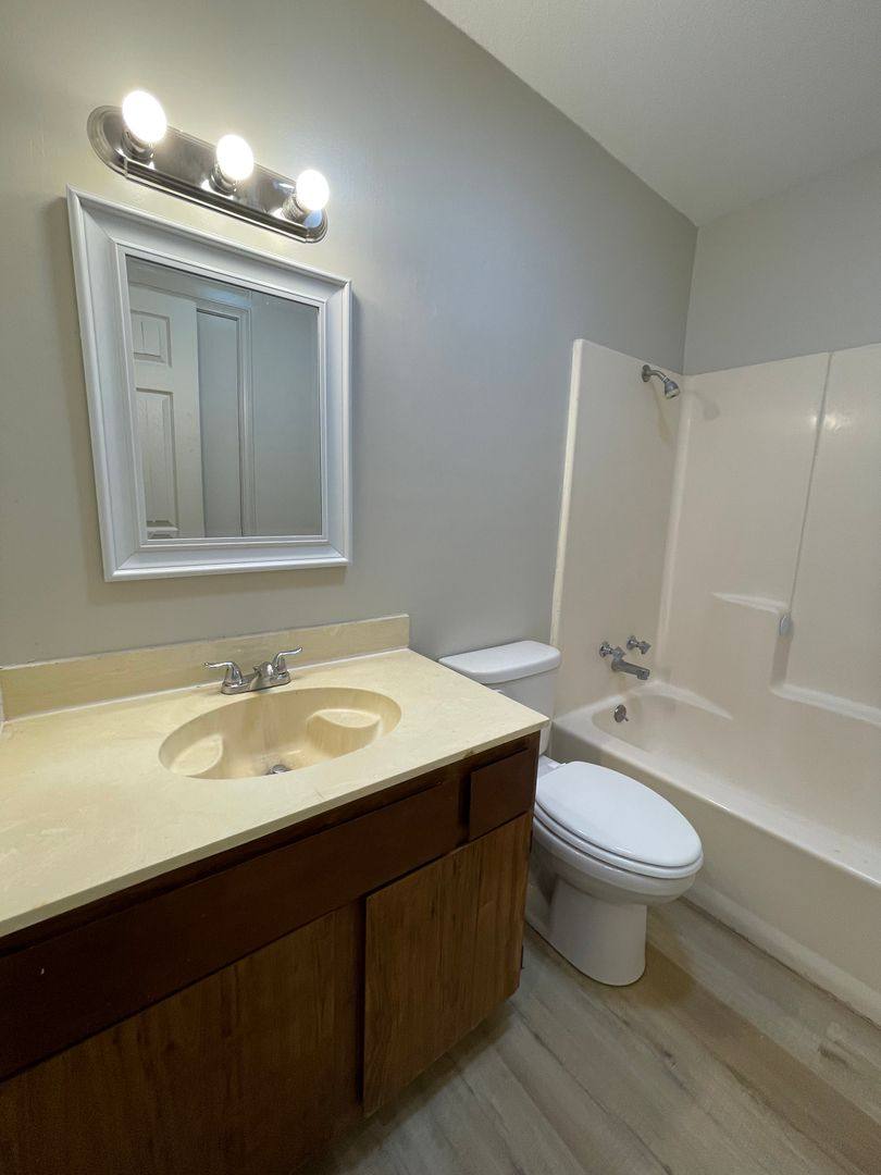 Apartment for rent at 202 Cantal Dr, Lafayette, LA 70507