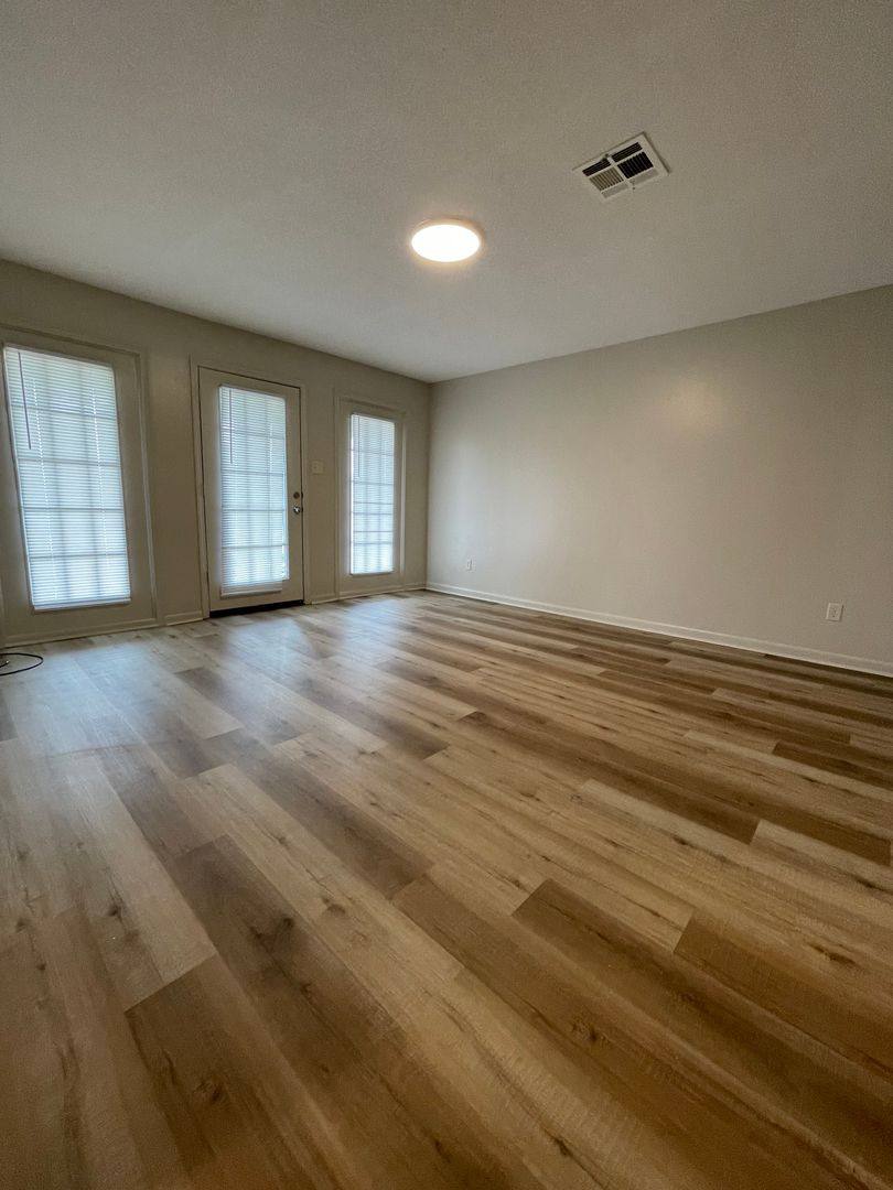 Apartment for rent at 202 Cantal Dr, Lafayette, LA 70507