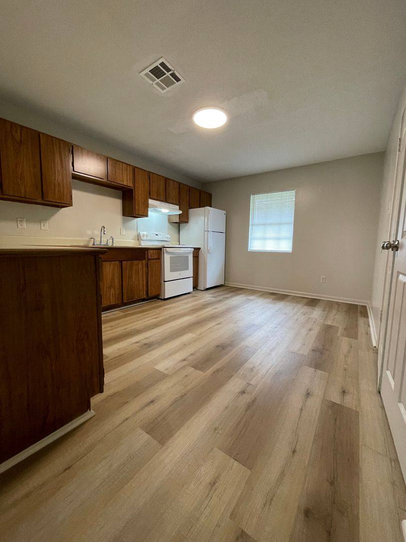 Apartment for rent at 202 Cantal Dr, Lafayette, LA 70507