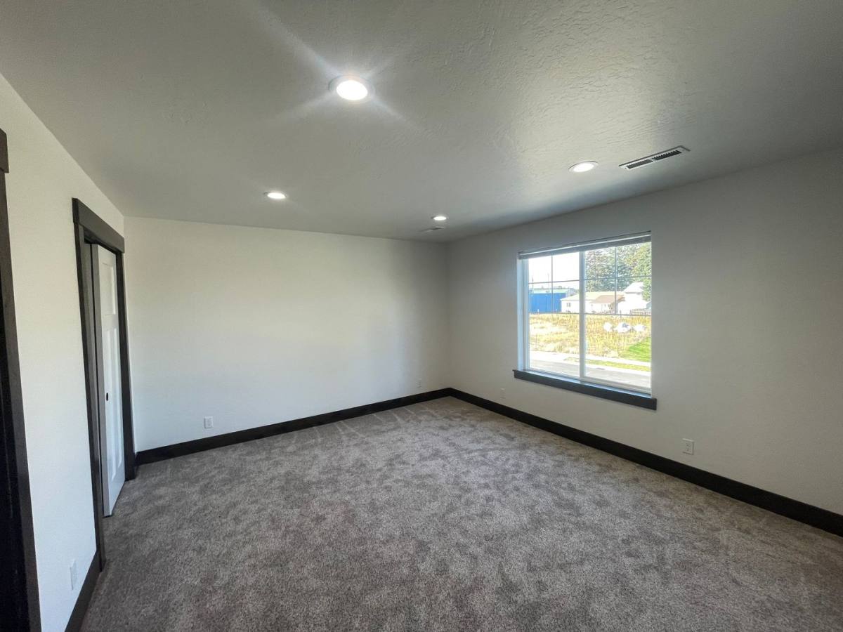 Townhouse for rent at 139 E Lobo Loop, Hayden, ID 83835