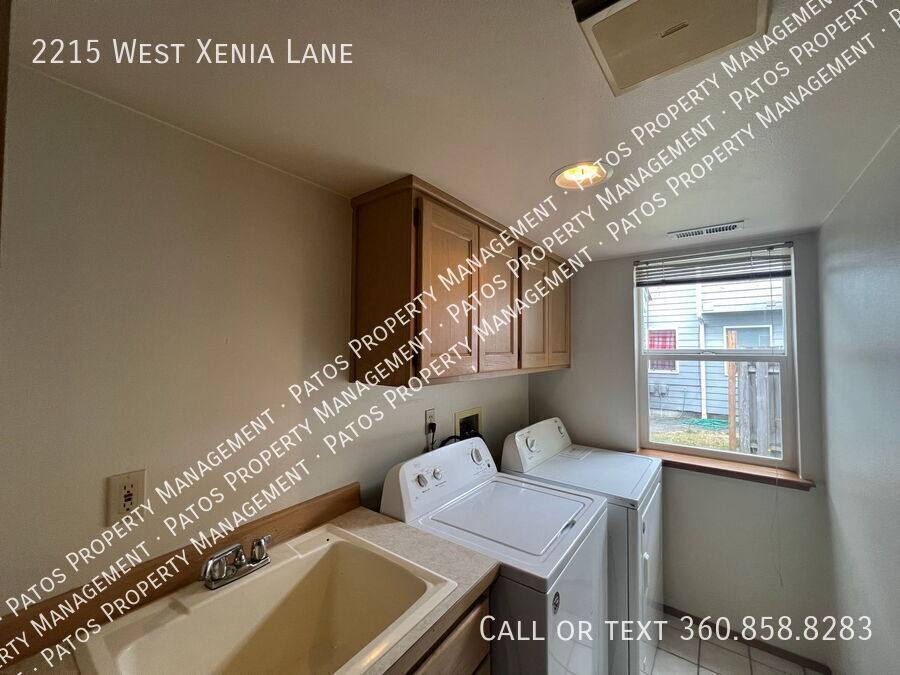 Apartment for rent at 2215 W Xenia Lane, Bellingham, WA 98229