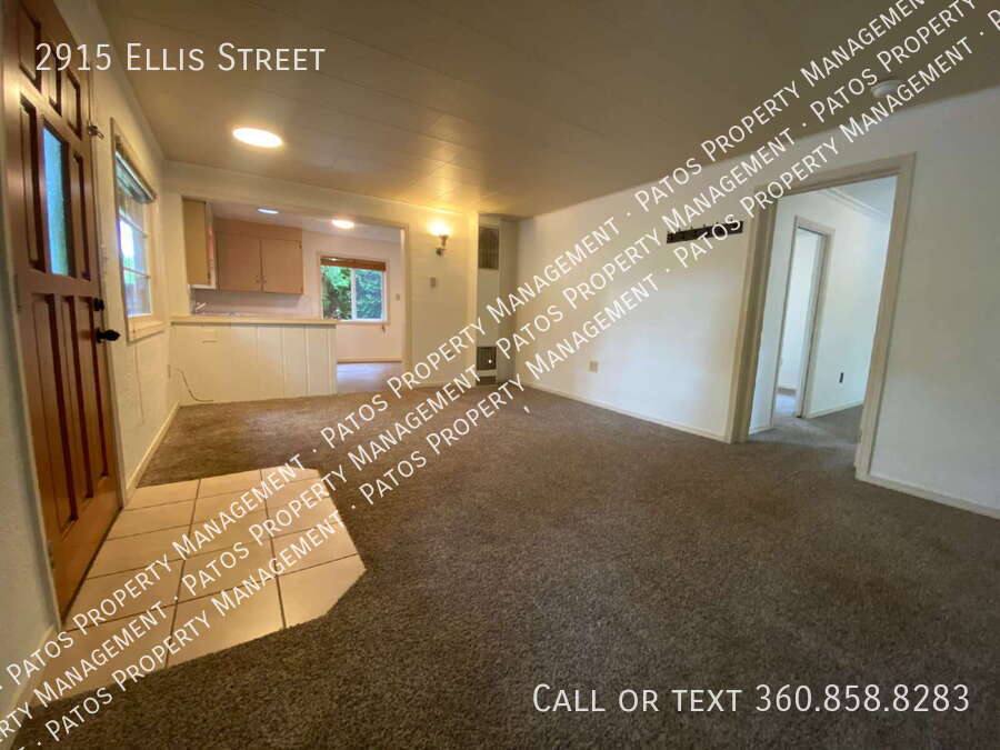 House for rent at 2915 Ellis St, Bellingham, WA 98225