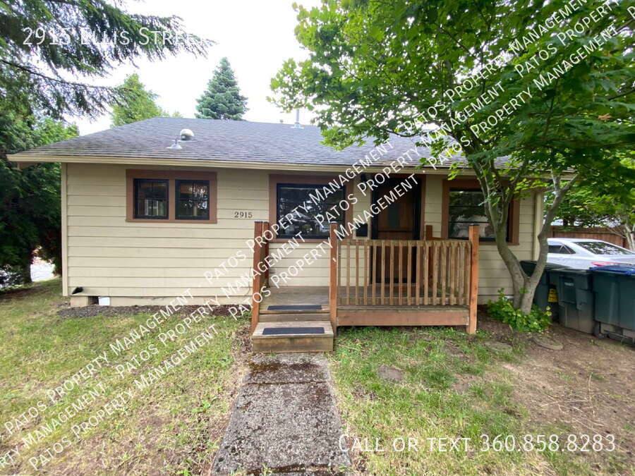 House for rent at 2915 Ellis St, Bellingham, WA 98225