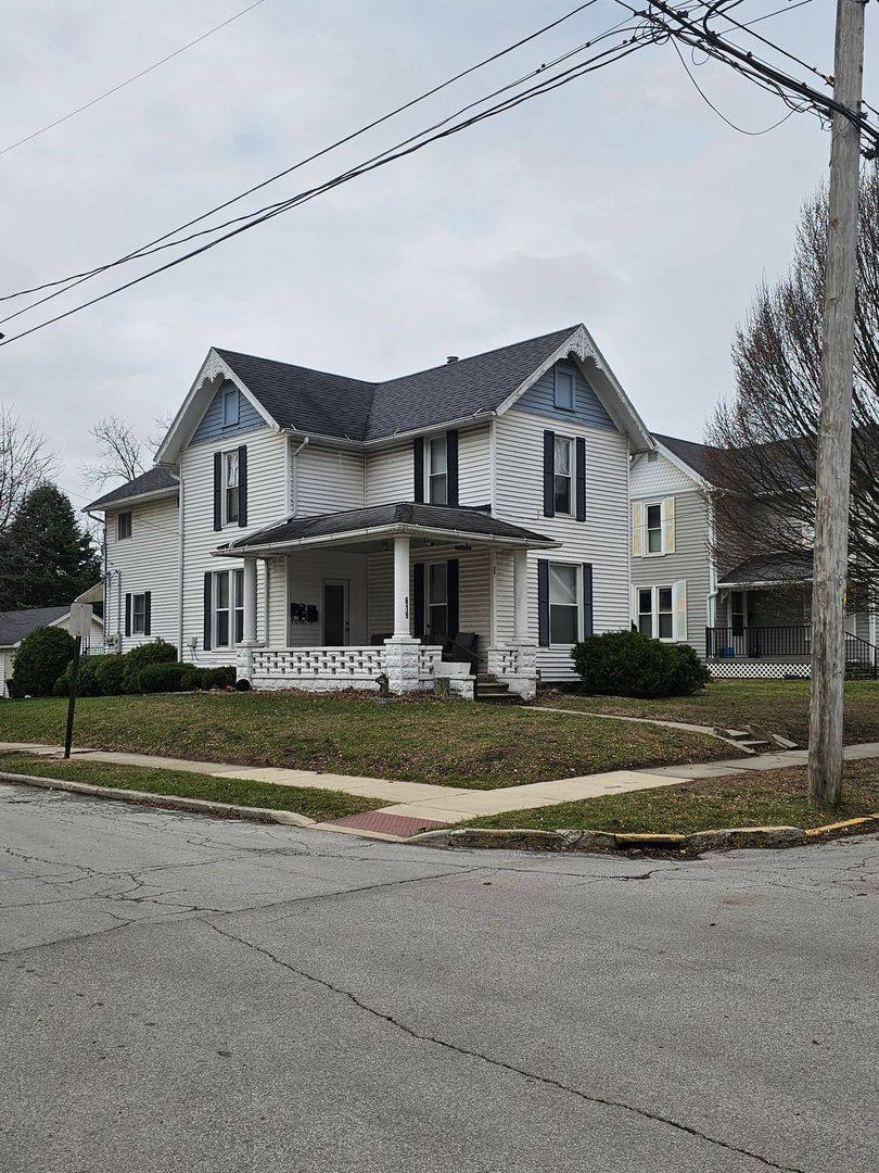 Apartment for rent at 619 Wallace, Bowling Green, OH 43402