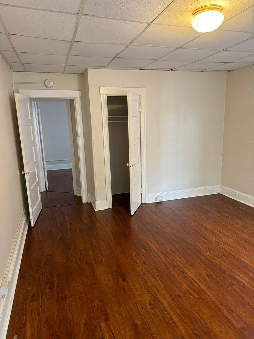 Apartment for rent at 253-255 Frederick St, Hagerstown, MD 21740