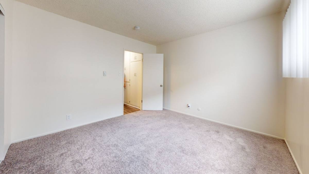Apartment for rent at 14800 S Berendo Ave, Gardena, CA 90247