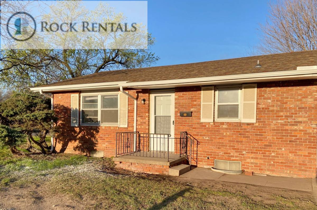 Apartment for rent at 1101 N Baker, Hutchinson, KS 67501
