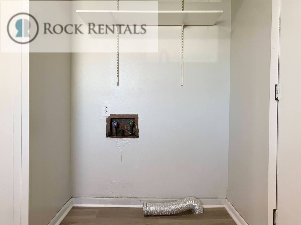 Apartment for rent at 1101 N Baker, Hutchinson, KS 67501