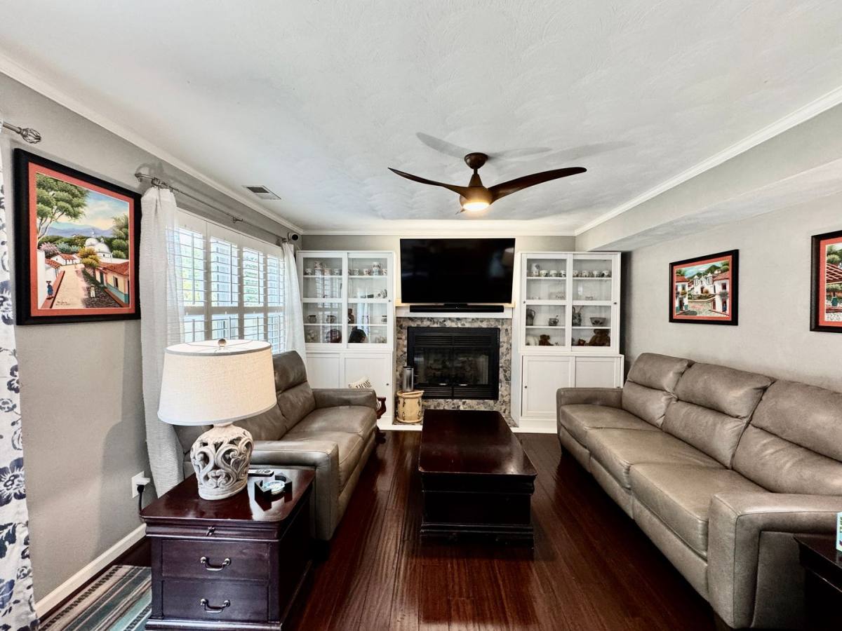 House for rent at 2337 Esplanade Dr, Virginia Beach, VA 23456