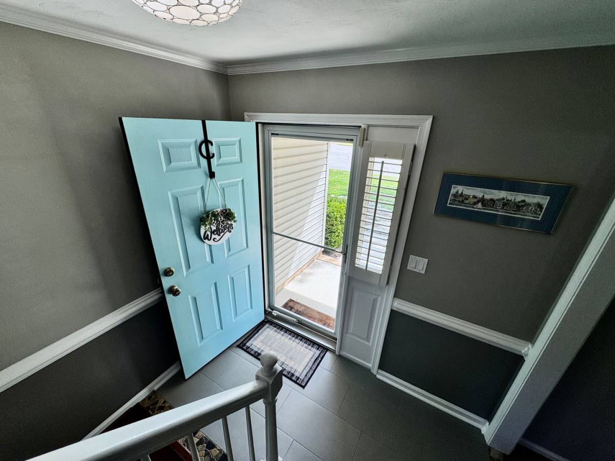 House for rent at 2337 Esplanade Dr, Virginia Beach, VA 23456