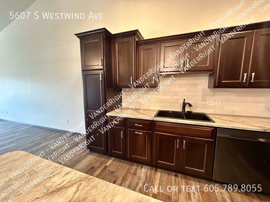 House for rent at 5607 S Westwind Ave, Sioux Falls, SD 57108