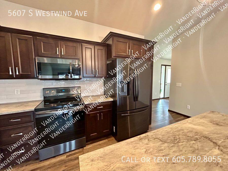 House for rent at 5607 S Westwind Ave, Sioux Falls, SD 57108
