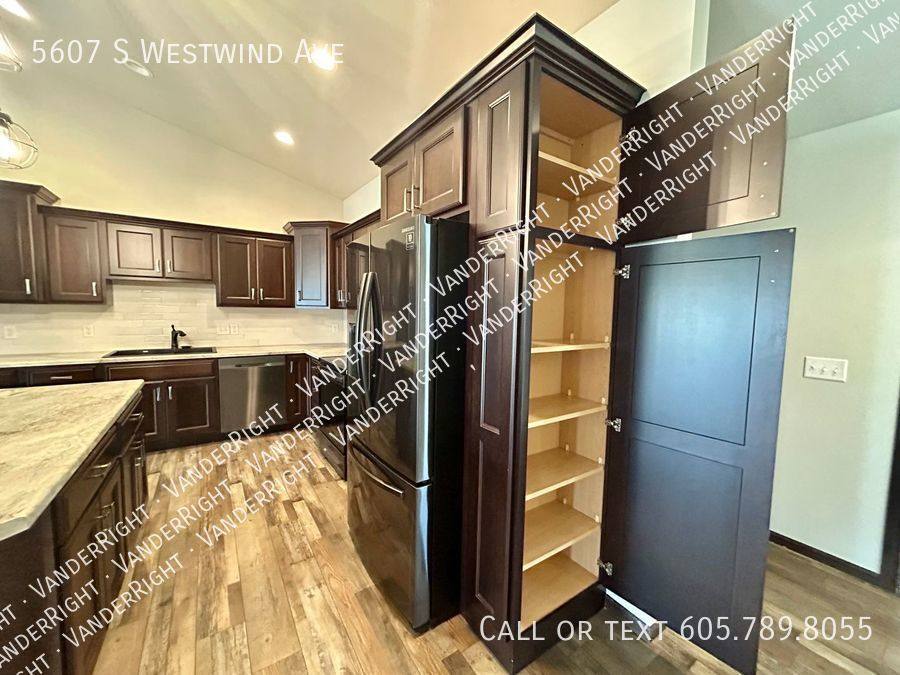 House for rent at 5607 S Westwind Ave, Sioux Falls, SD 57108