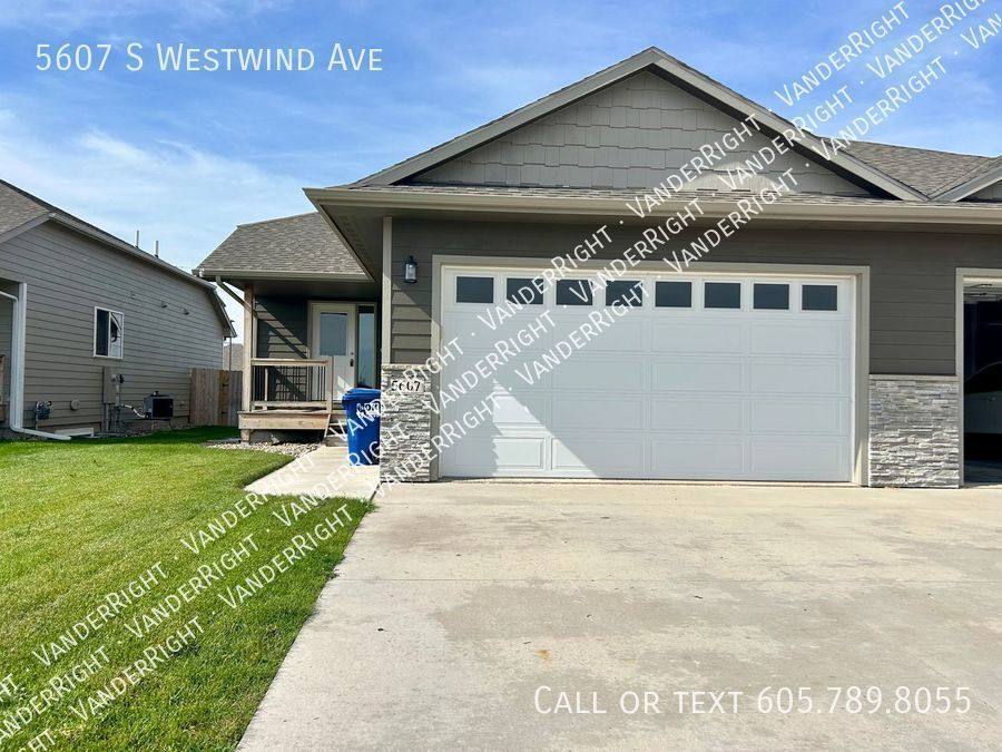 House for rent at 5607 S Westwind Ave, Sioux Falls, SD 57108