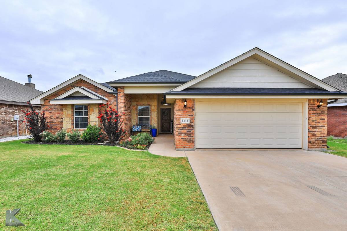 House for rent at 1234 Briar Cliff Path, Abilene, TX 79602