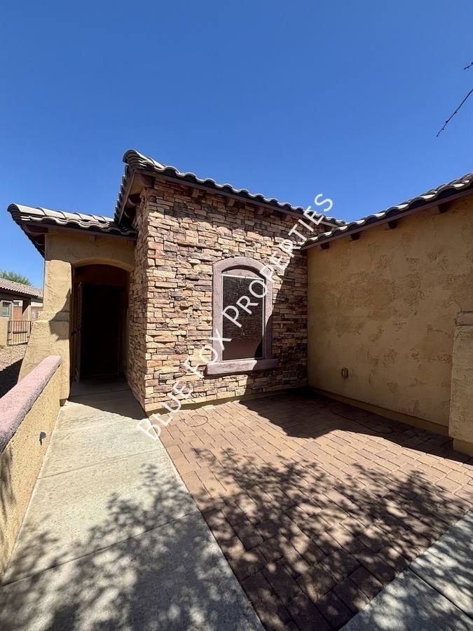 House for rent at 14340 S Via Gualda, Sahuarita, AZ 85629