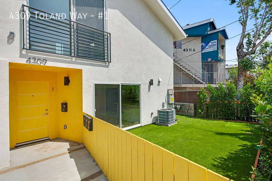 Townhouse for rent at 4309 Toland Way #1, Los Angeles, CA 90041