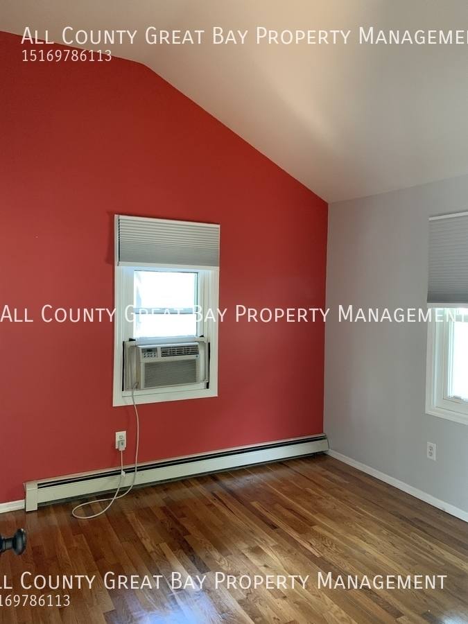 House for rent at 41 Shaber Ave, Patchogue, NY 11772
