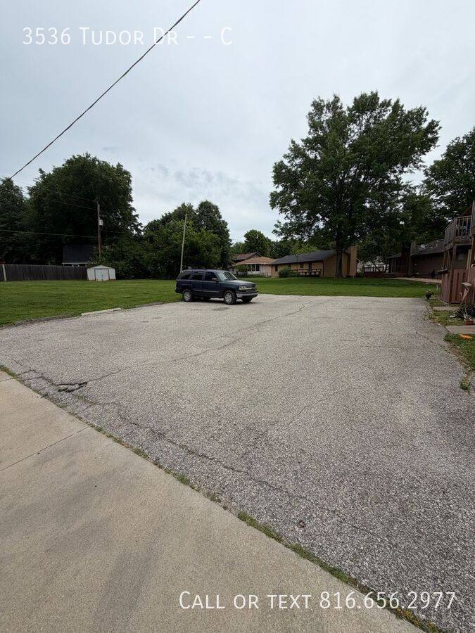 Apartment for rent at 3536 Tudor Dr #C, Leavenworth, KS 66048
