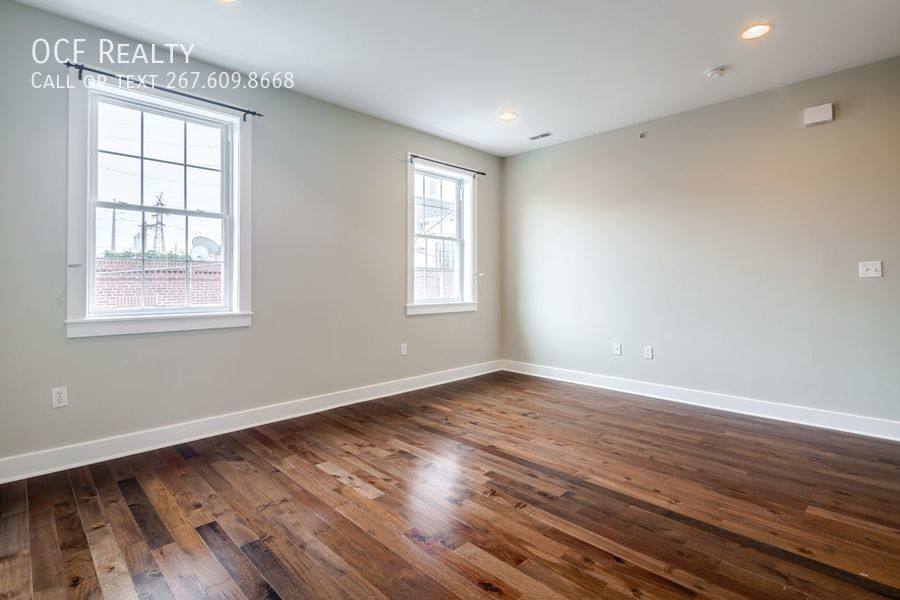 Apartment for rent at 2633 Catharine St #B, Philadelphia, PA 19146