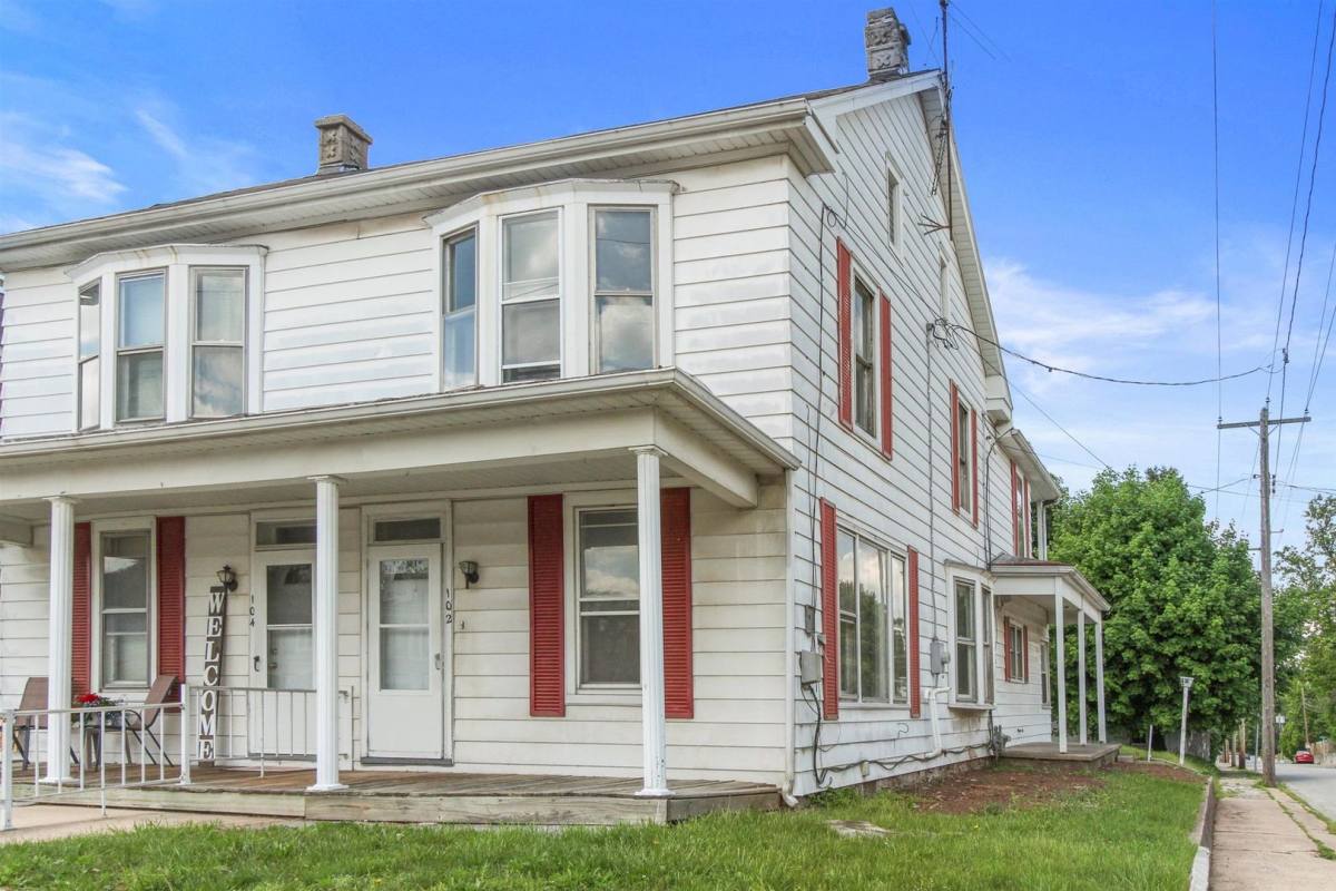 House for rent at 102 S 3rd St, Mount Wolf, PA 17347