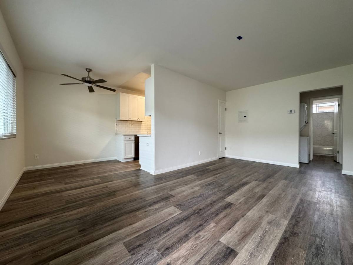 Apartment for rent at 12240 Pacific Ave, Los Angeles, CA 90066