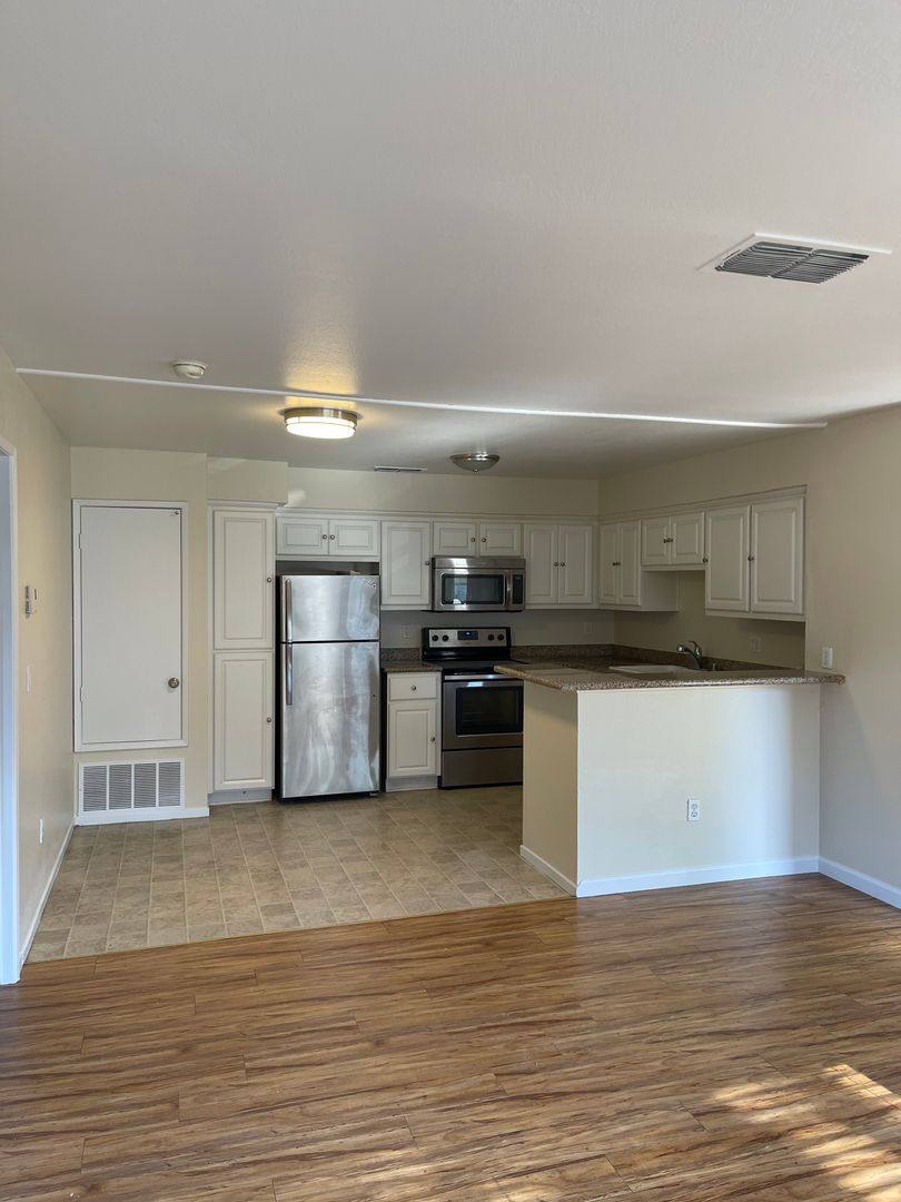Condo for rent at 2915 N Texas St, Fairfield, CA 94533