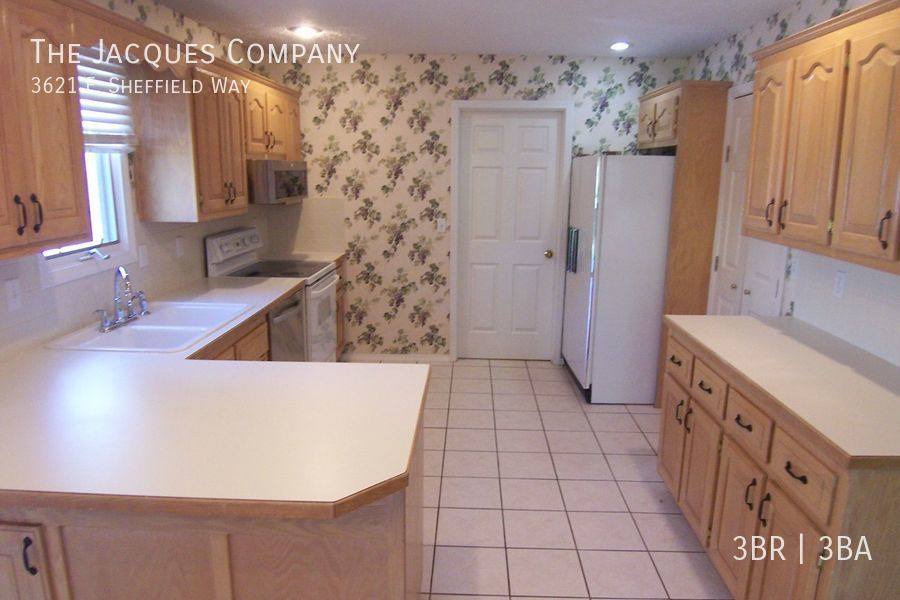 House for rent at 3621 E Sheffield Way, Springfield, MO 65802