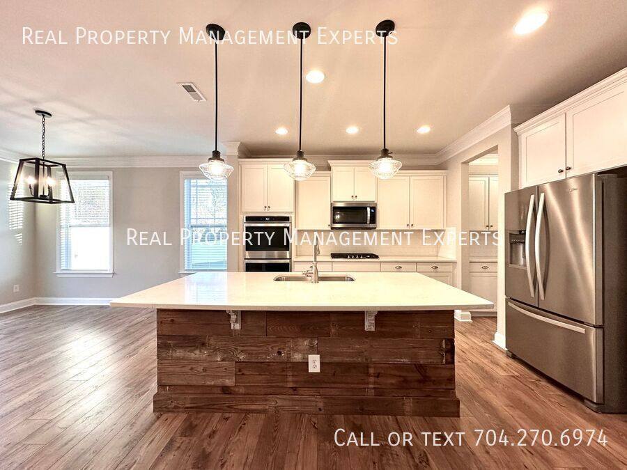 House for rent at 278 Preston Rd, Mooresville, NC 28117