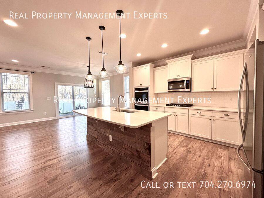 House for rent at 278 Preston Rd, Mooresville, NC 28117