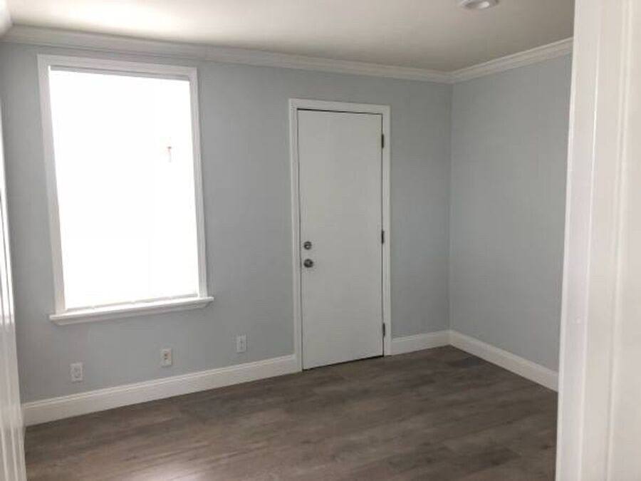 Apartment for rent at 828 Milton St, Oakland, CA 94607