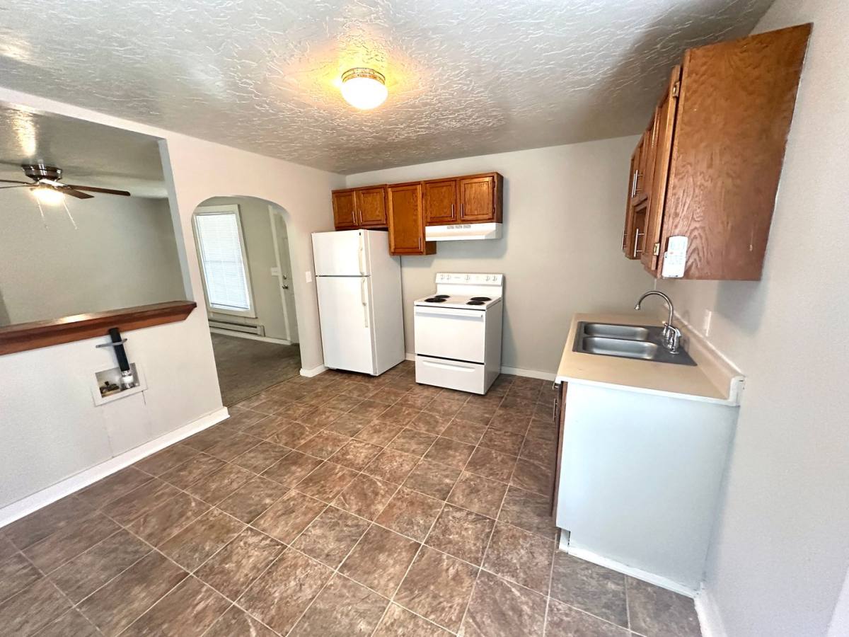 Apartment for rent at 304 N Webb, Webb City, MO 64870
