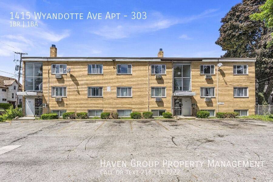 Apartment for rent at 1415 Wyandotte Ave #303, Lakewood, OH 44107