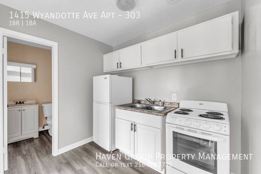Apartment for rent at 1415 Wyandotte Ave #303, Lakewood, OH 44107