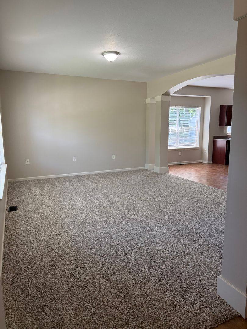 House for rent at 2995 Woodland Ave, Columbus, OH 43224