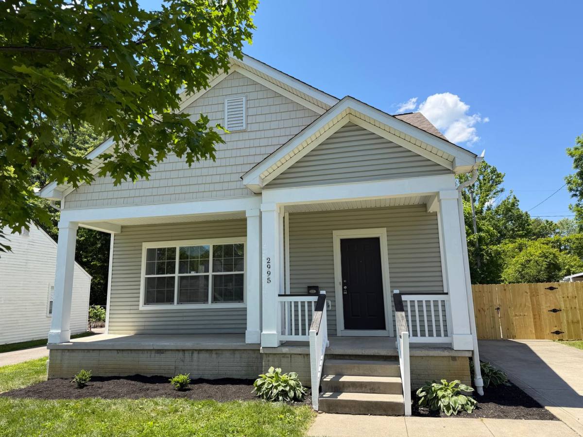 House for rent at 2995 Woodland Ave, Columbus, OH 43224