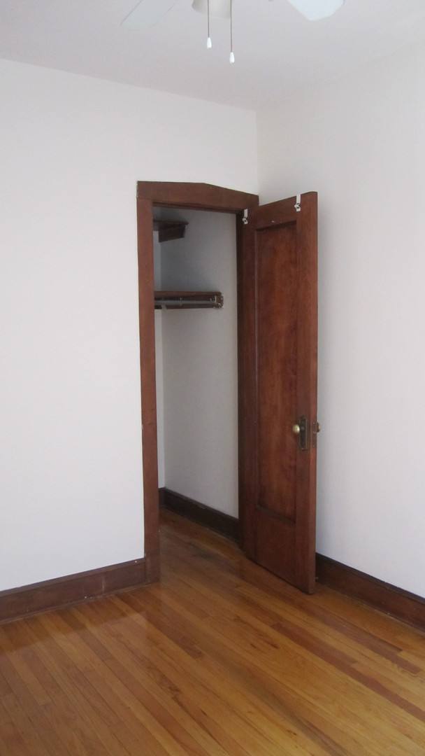 Apartment for rent at 4048-58 N Sheridan Rd, Chicago, IL 60613