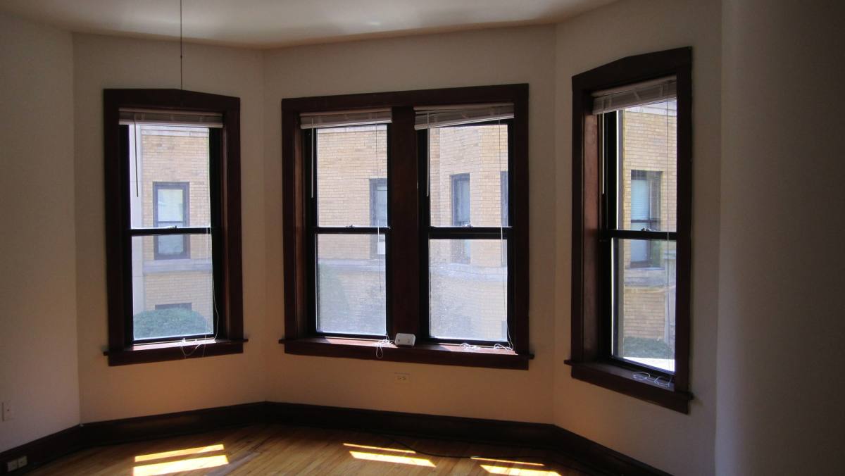 Apartment for rent at 4048-58 N Sheridan Rd, Chicago, IL 60613