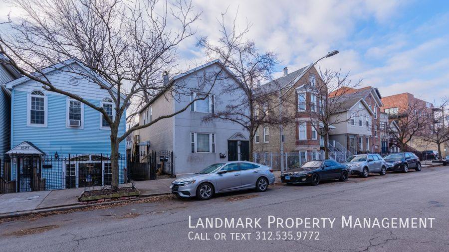Apartment for rent at 1529 W Cortez #2F, Chicago, IL 60642