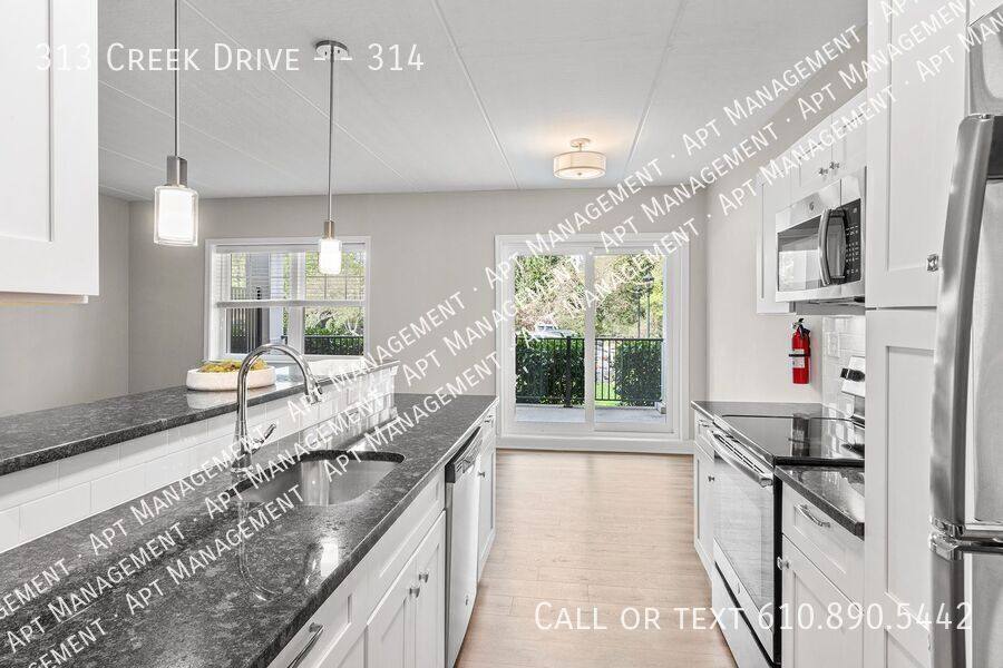 Apartment for rent at 313 Creek Dr #314, Wayne, PA 19087