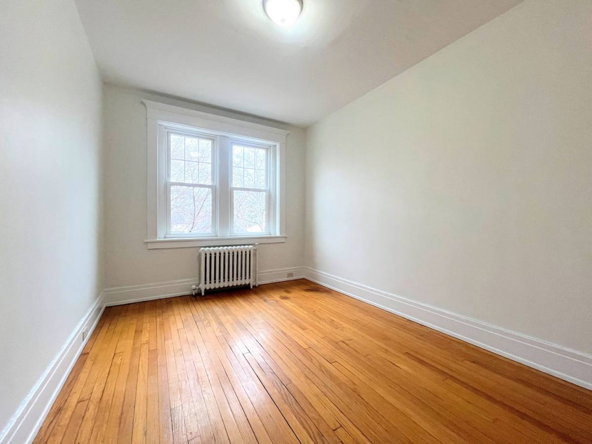 Apartment for rent at 196 Crescent Ave, Buffalo, NY 14214