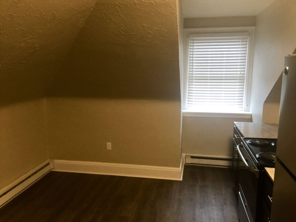 Apartment for rent at 300 - 302 W Sycamore St, Pittsburgh, PA 15211