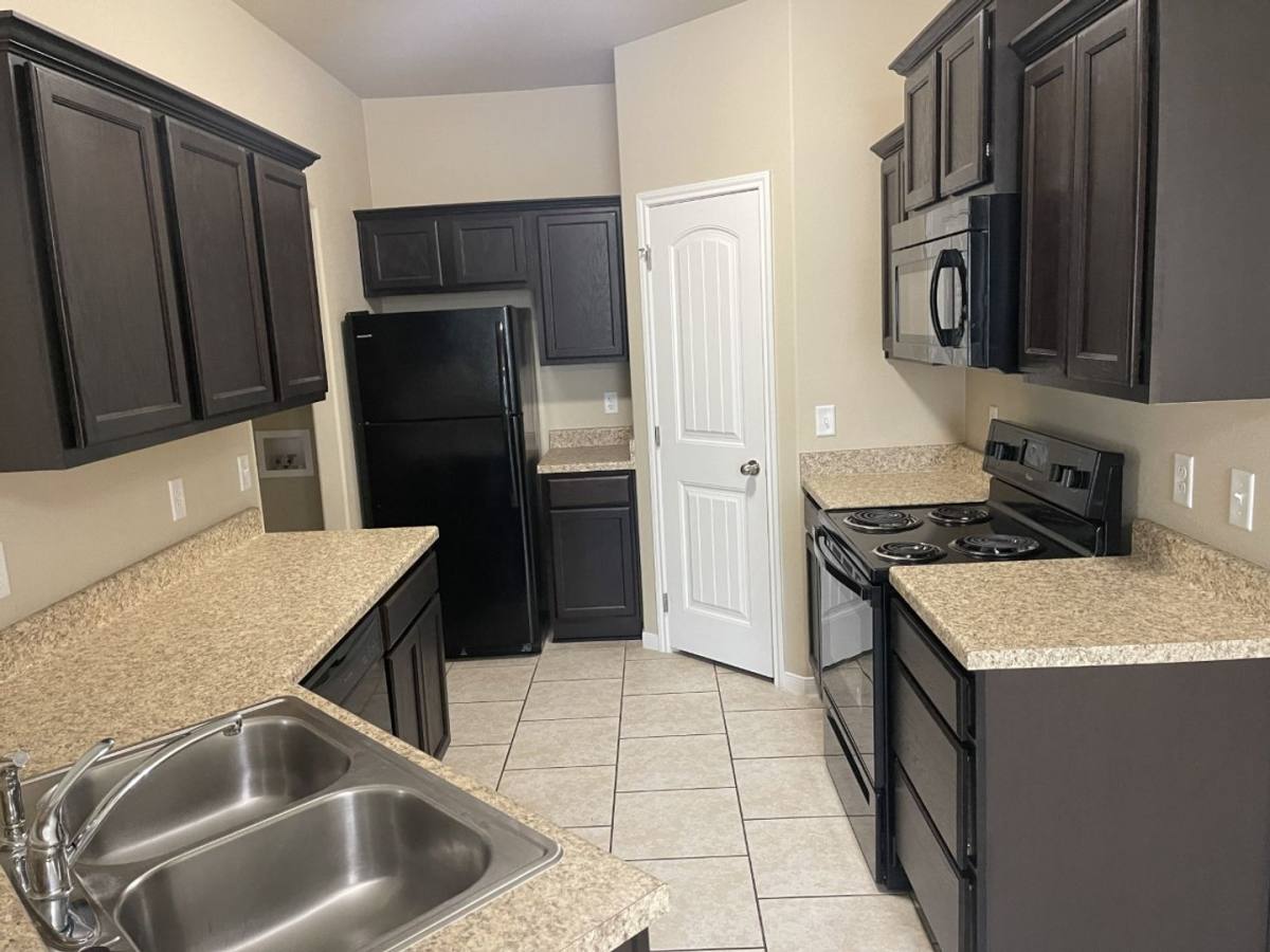 Apartment for rent at 1309 Vanguard, Killeen, TX 76549