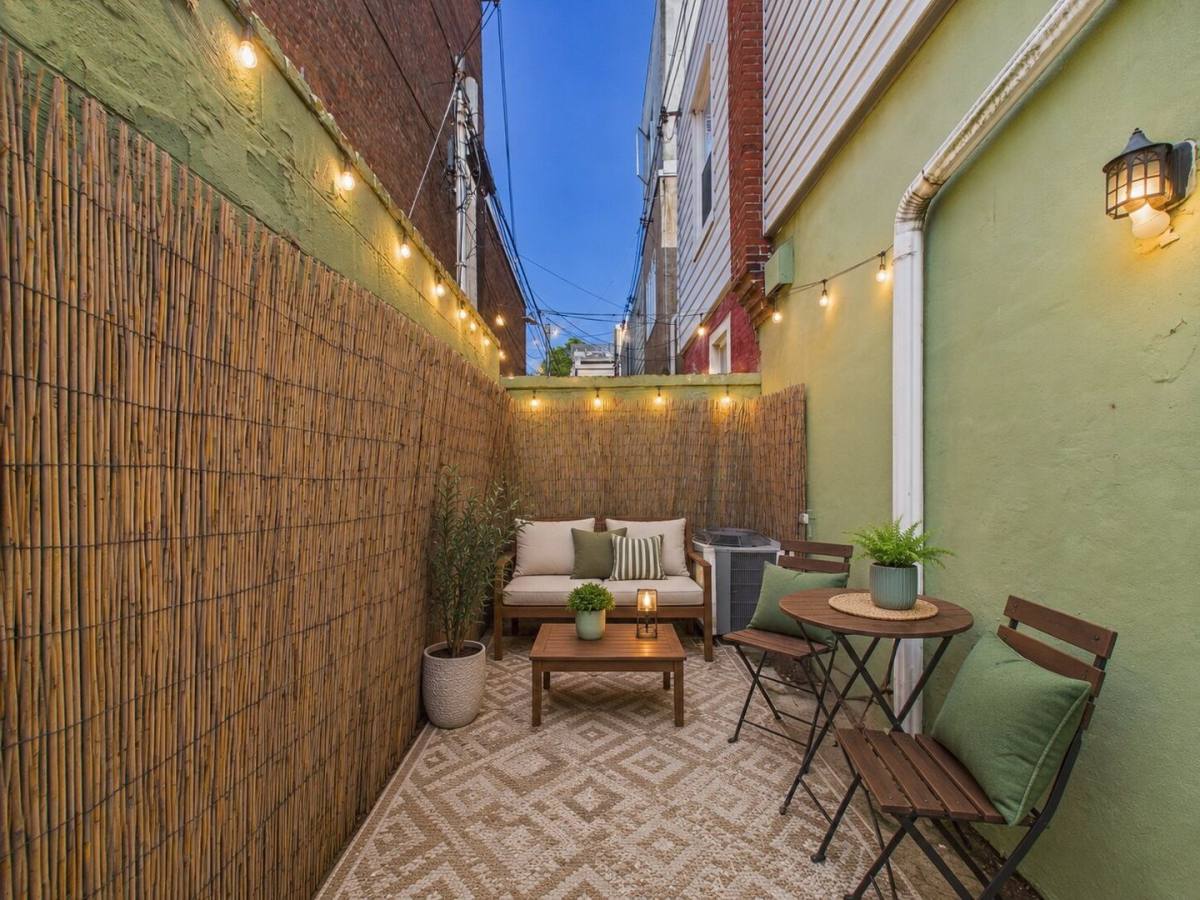 House for rent at 2623 Swain St, Philadelphia, PA 19130